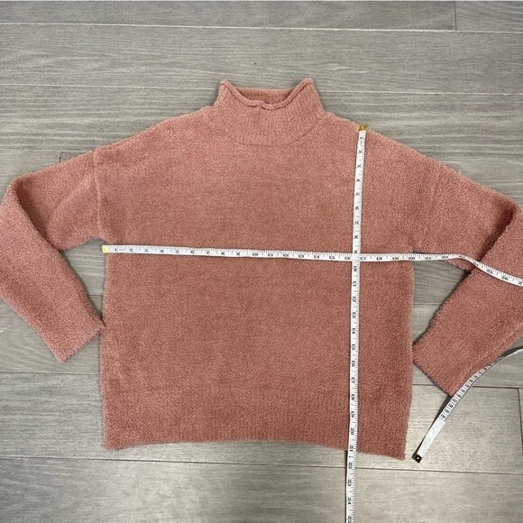 NWT If It Were Me Cozy Sherpa Fuzzy Crop Boxy Drop Shoulder Loungewear Sweater M - Picture 11 of 11